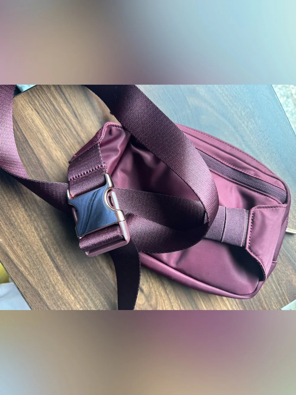 Lululemon Everywhere Belt Bag 2L Garnet/Rose Gold